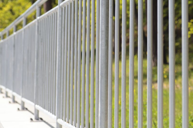 Metal Fence Construction in Des Moines, IA